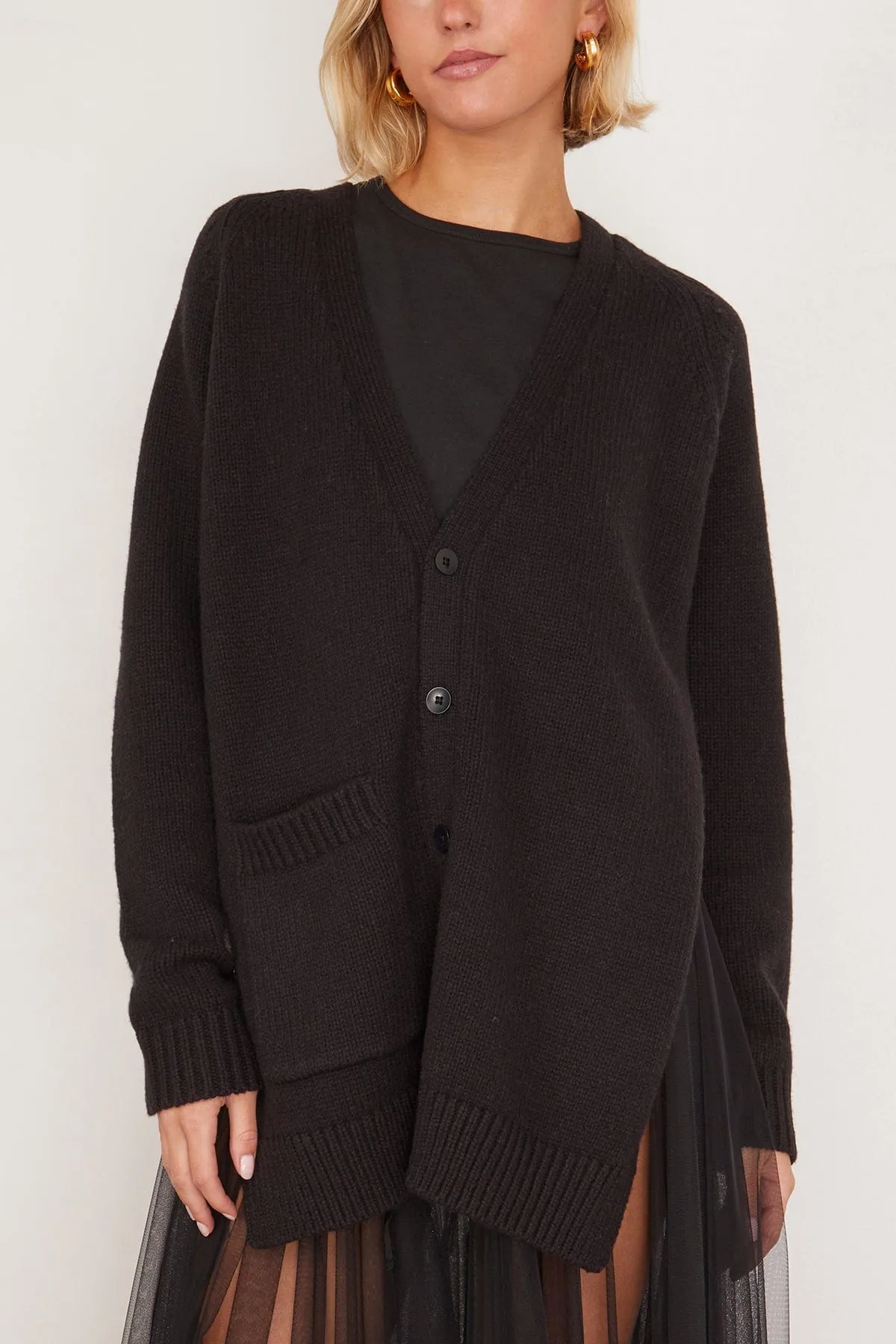 Soft Sweaters Fringed Half Cardigan in Black